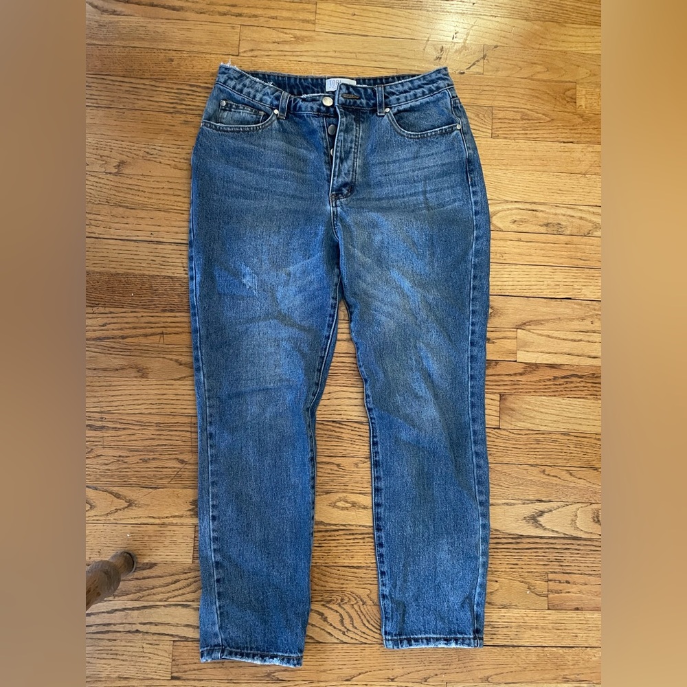 Tobi size 30 women’s jeans, slightly distressed. Casual/mom fit